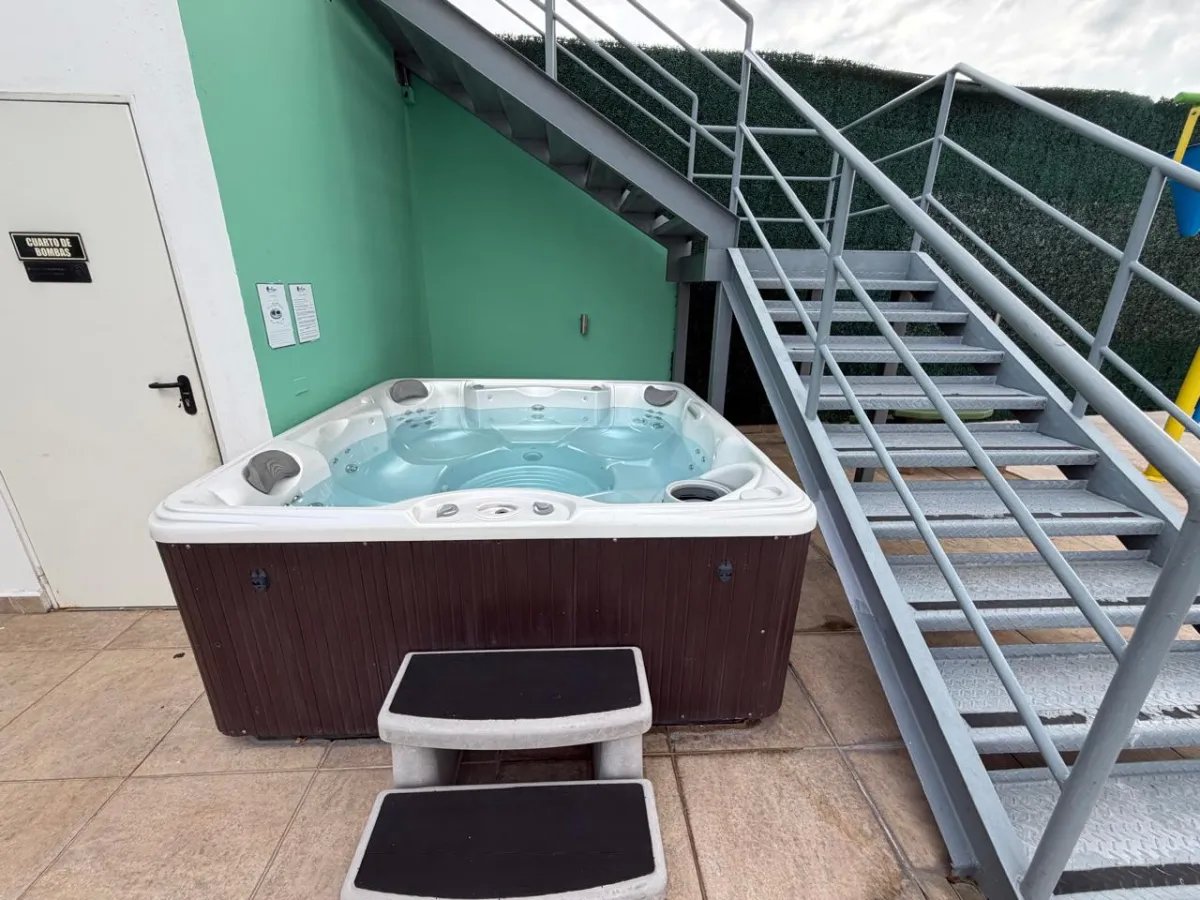 Furnished apartment for sale in PH San Roque, Via España