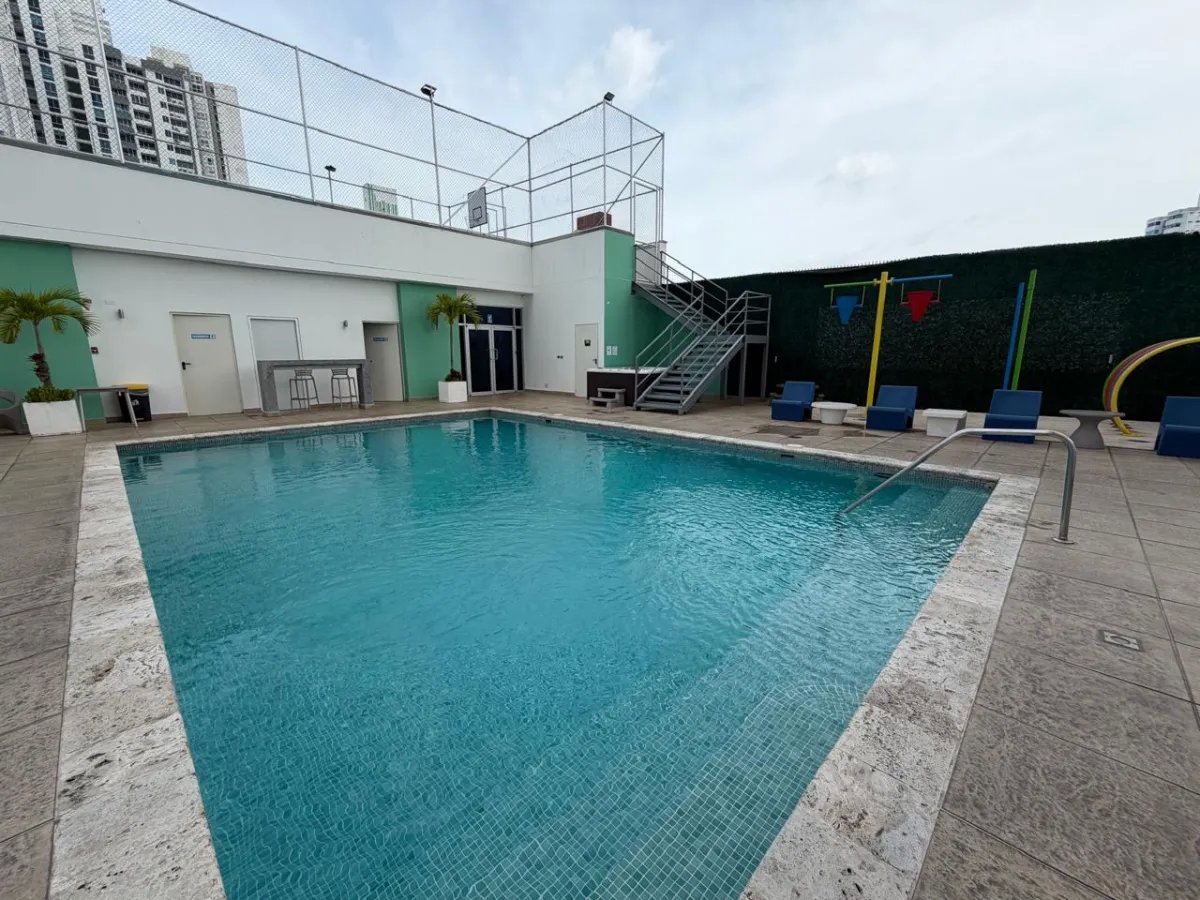 Furnished apartment for sale in PH San Roque, Via España