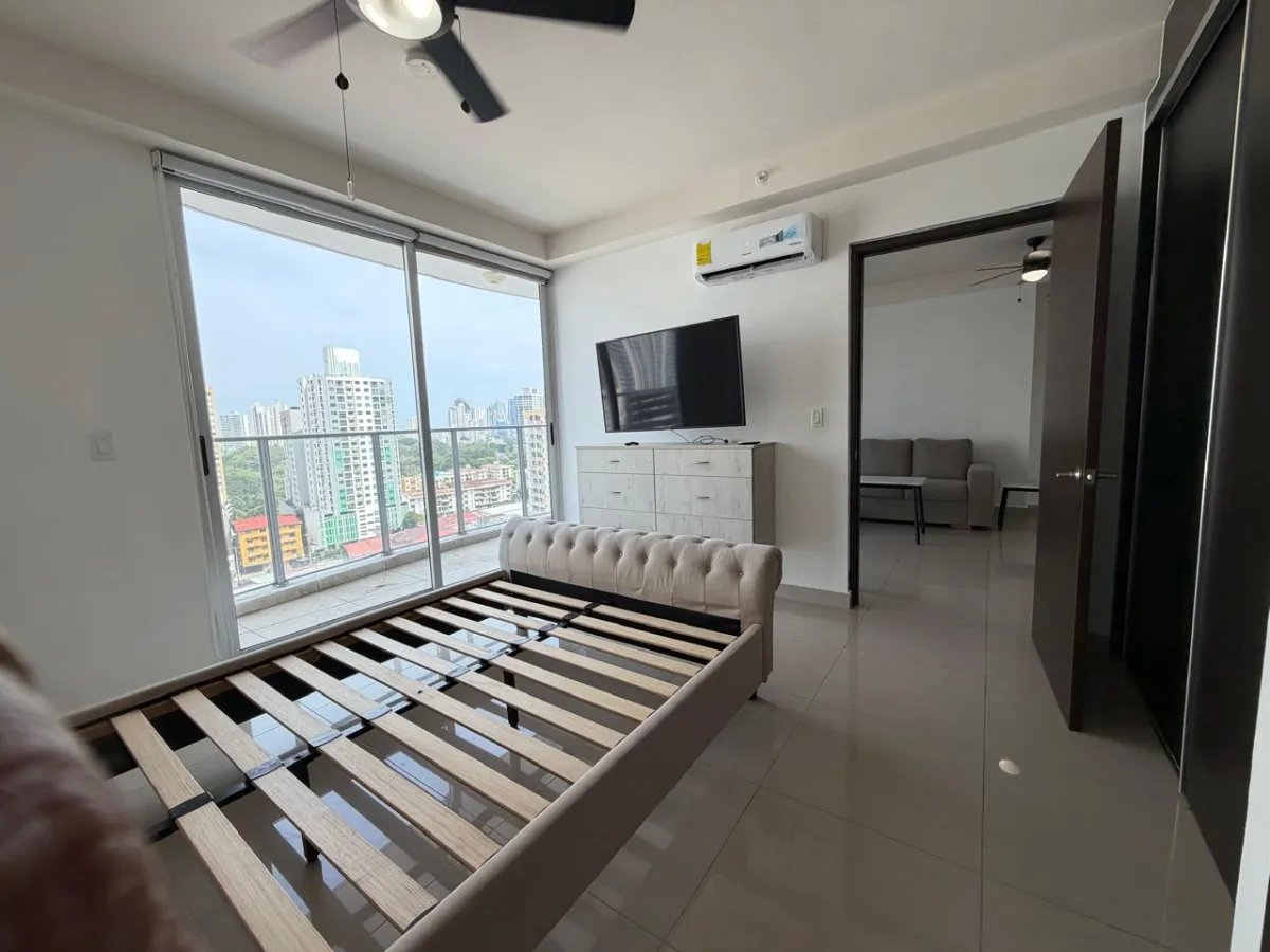 Furnished apartment for sale in PH San Roque, Via España