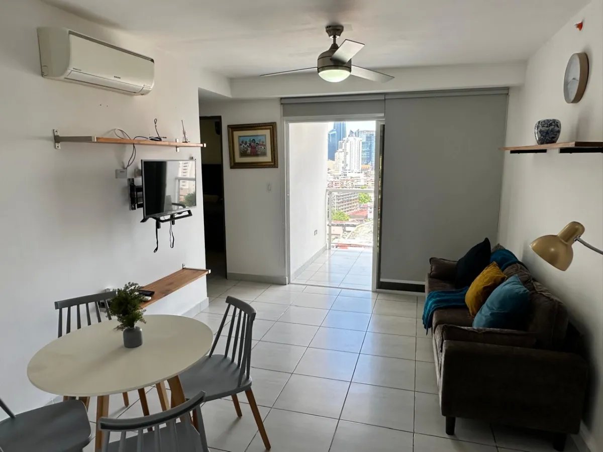 Apartamento en renta Via España