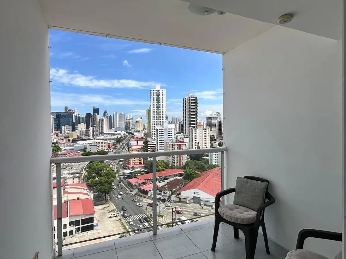 Apartamento en renta Via España