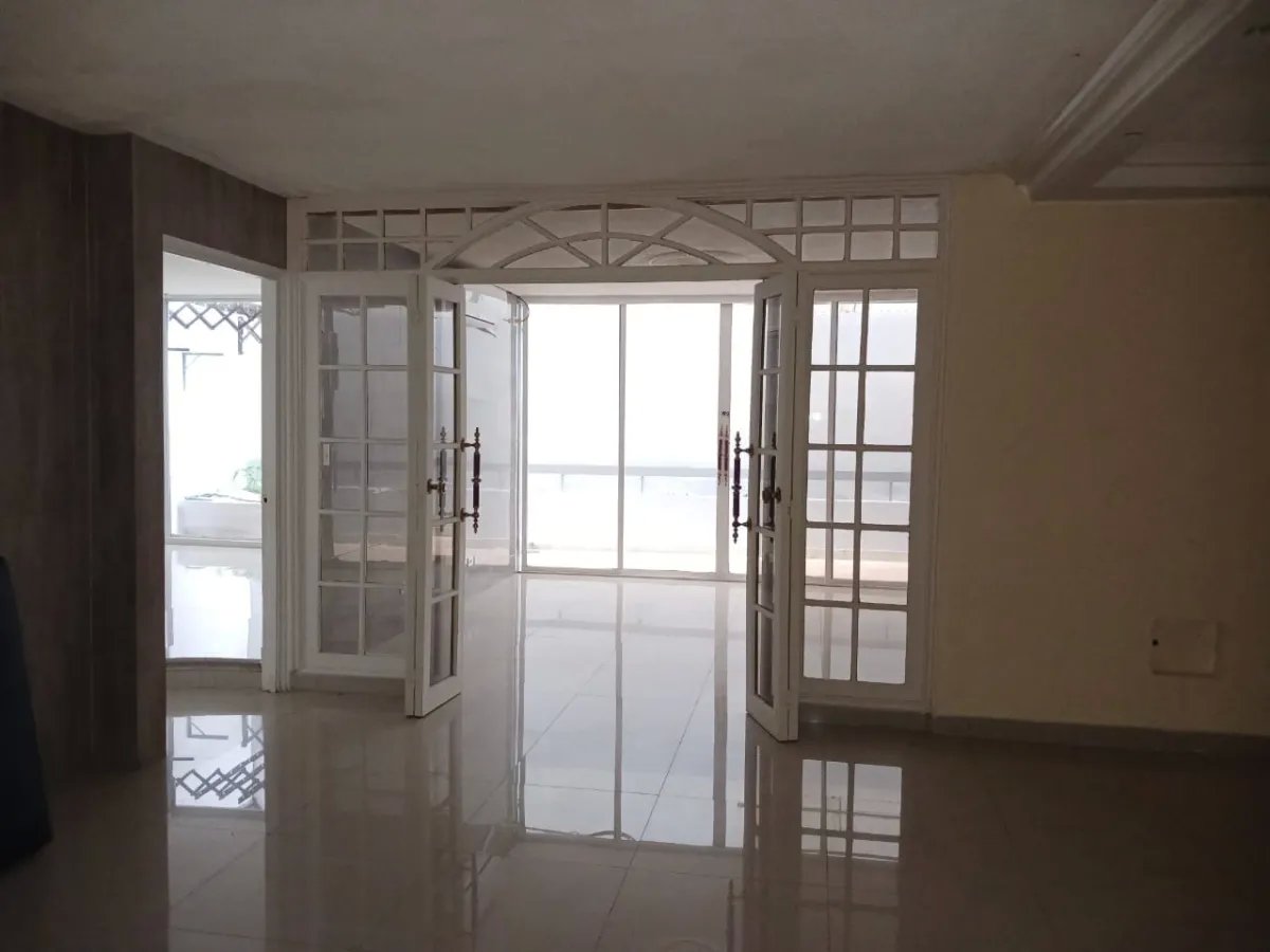 SE VENDE APARTAMENTO EN AVENIDA BALBOA