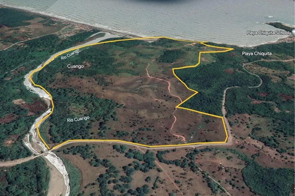 Venta de Terreno frente al Mar en Cuango, Colon