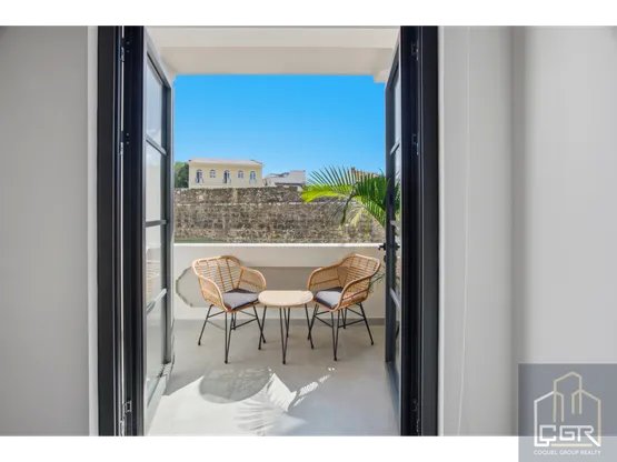 FURNISHED APARTMENT FOR SALE IN PH MASIÓN BALUARTE IN THE OLD TOWN