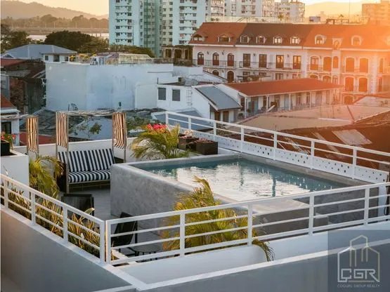 VENTA DE APARTAMENTO AMOBLADO EN PH MASIÓN BALUARTE EN CASCO ANTIGUO