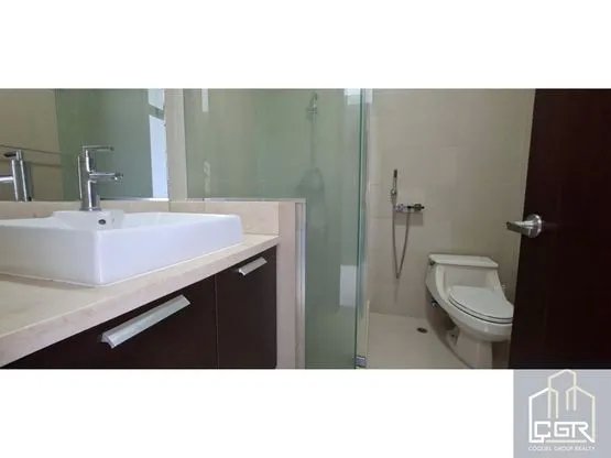 VENTA O ALQUILER DE APARTAMENTO AMOBLADO PH OCEANAIRE PUNTA PACIFICA