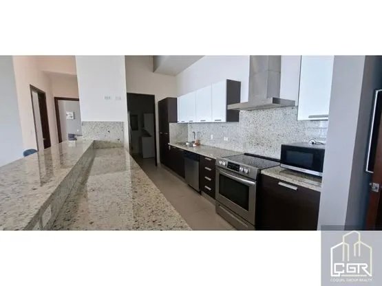VENTA O ALQUILER DE APARTAMENTO AMOBLADO PH OCEANAIRE PUNTA PACIFICA