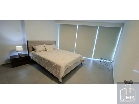 VENDO/ ALQUILO APARTAMENTO AMOBLADO PH YACHT CLUB.