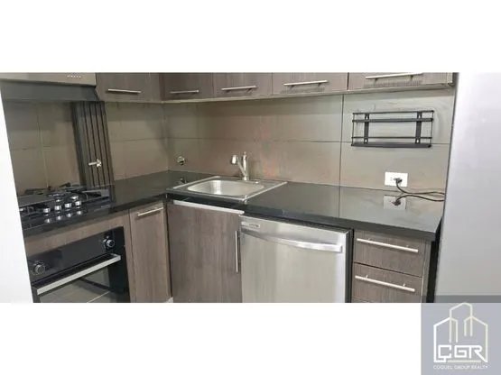 VENDO/ ALQUILO APARTAMENTO AMOBLADO PH YACHT CLUB.