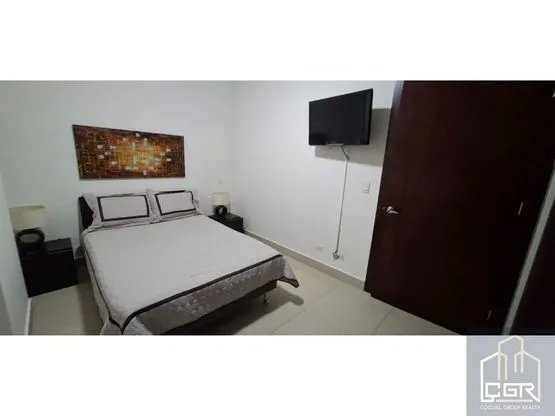 VENTA DE APARTAMENTO AMOBLADO PH OCEANAIRE PUNTA PACIFICA