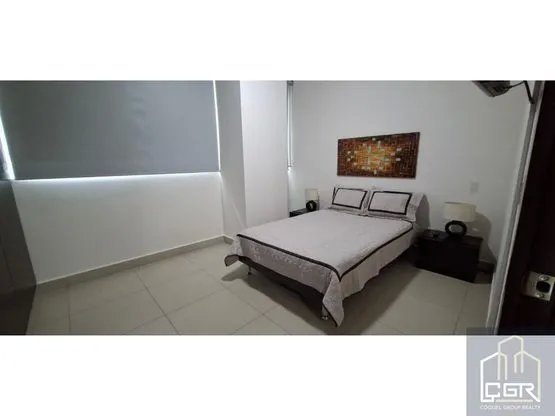 VENTA DE APARTAMENTO AMOBLADO PH OCEANAIRE PUNTA PACIFICA