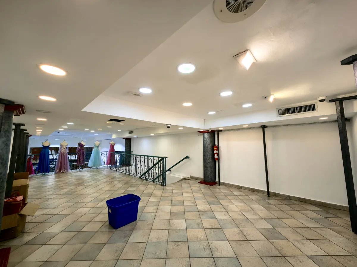 Commercial Space for Sale in Dorado Mall
