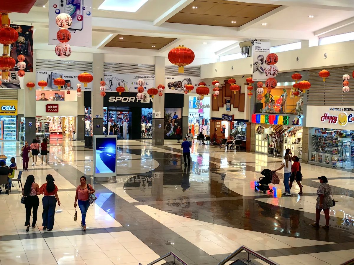 Commercial Space for Sale in Dorado Mall