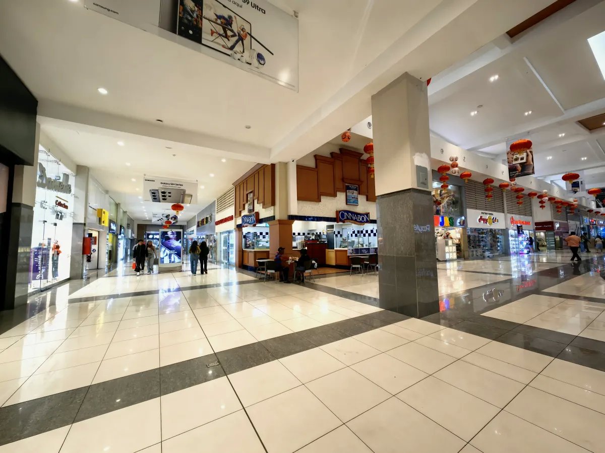 Commercial Space for Sale in Dorado Mall
