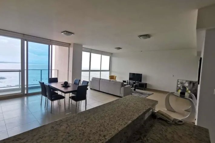 Alquiler de Apartamento en Punta Pacífica