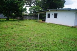 Venta de terreno con casa en David, Chiriquí