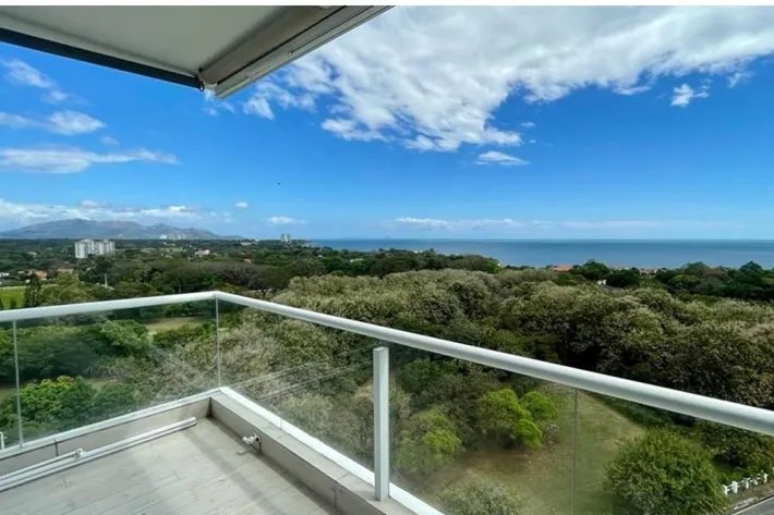 Se Vende Apartamento en Punta Barco, San Carlos