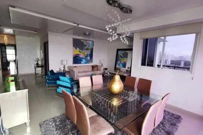 Se alquila apartamento amoblado en San Francisco