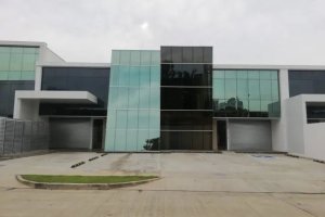 Alquiler de Ofibodega en Panama Viejo Buisness Center