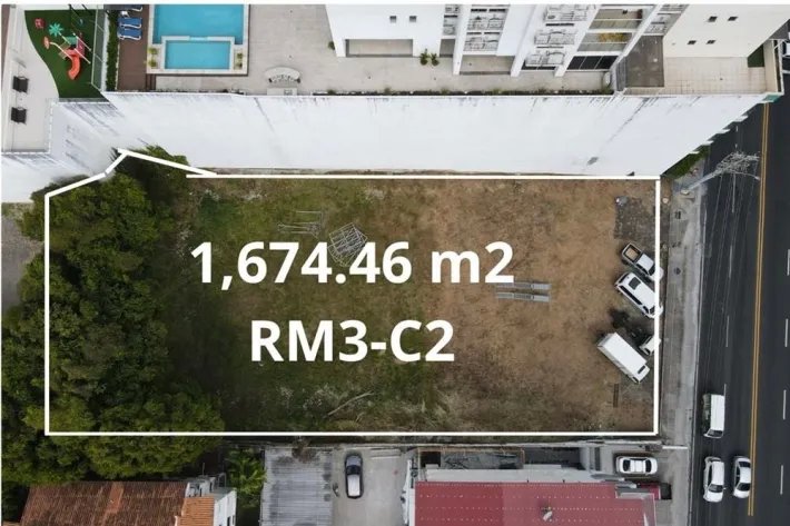 Se Vende Lote en Obarrio, Bella Vista