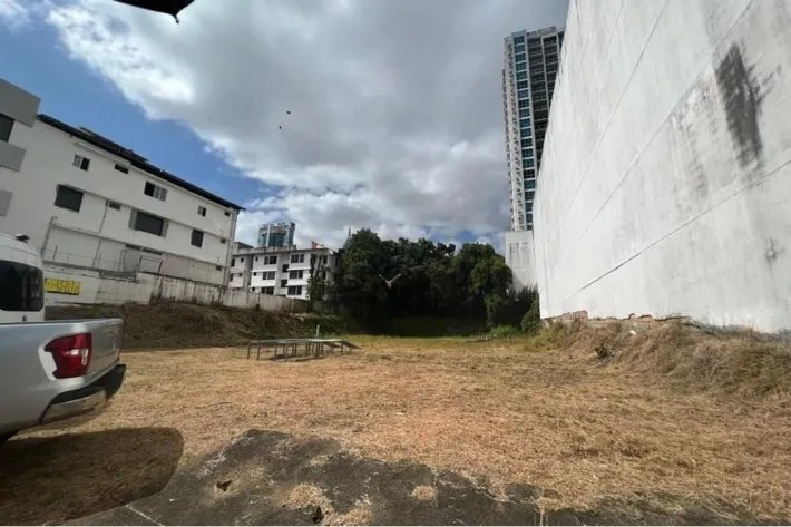 Se Vende Lote en Obarrio, Bella Vista