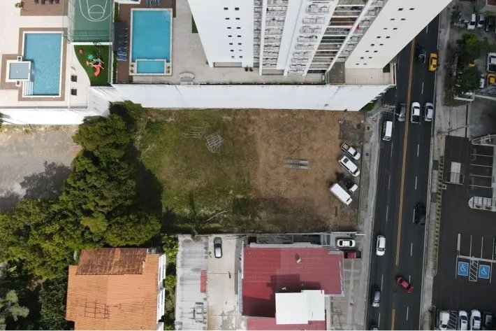 Se Vende Lote en Obarrio, Bella Vista