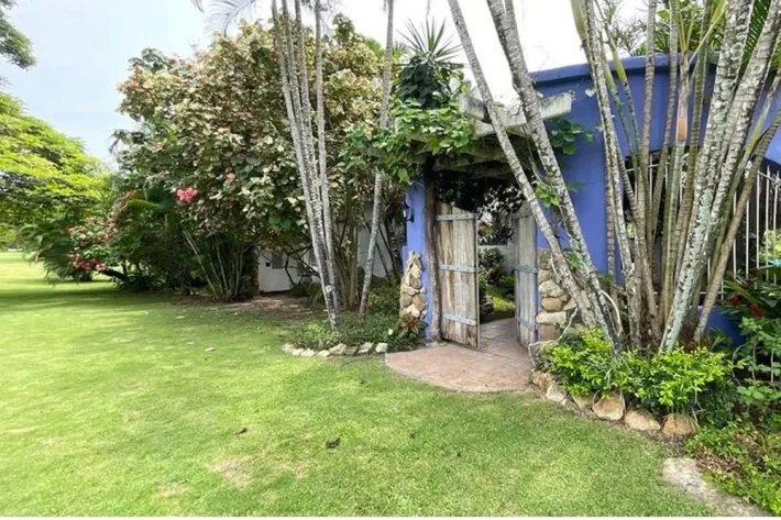 Se Vende Casa en Punta Barco, San Carlos