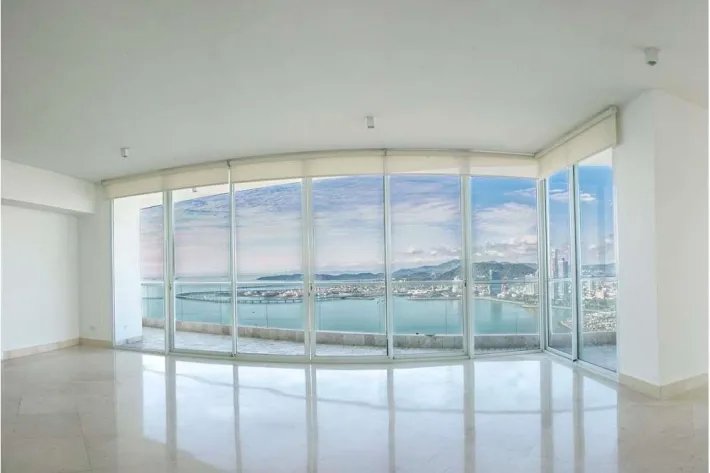 Venta de Apartamento en The Point, Paitilla