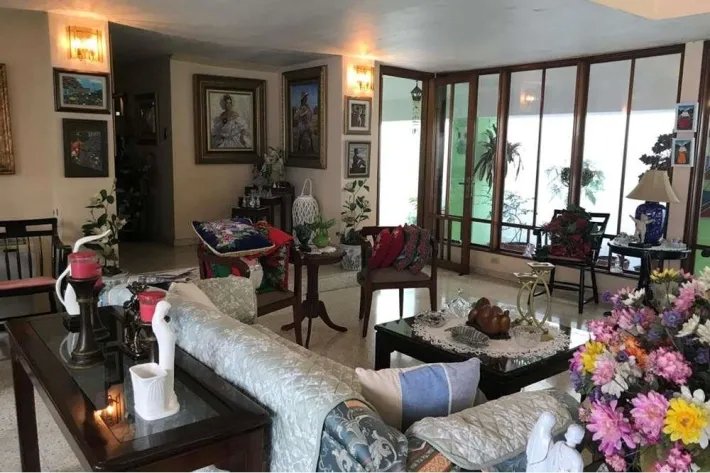 House for sale in La Alameda