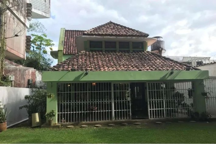 House for sale in La Alameda