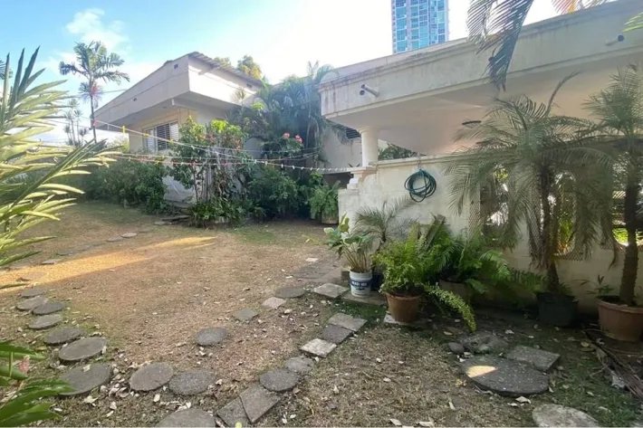 House for sale in Altos del Golf, Panama