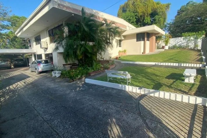 House for sale in Altos del Golf, Panama