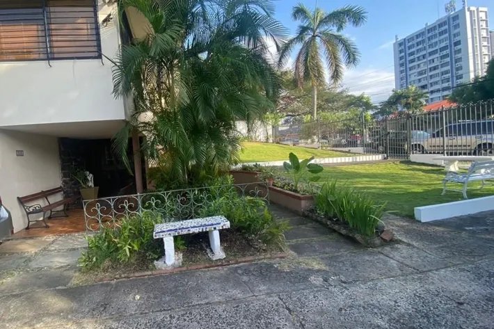 House for sale in Altos del Golf, Panama