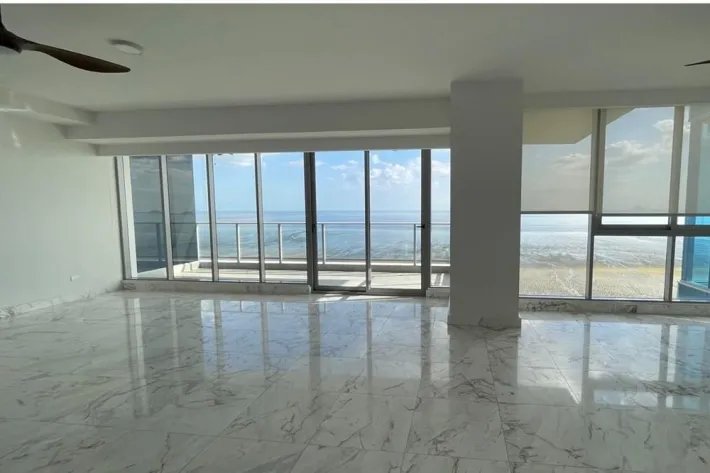 Venta de apartamento en PH Regalia, Costa del Este