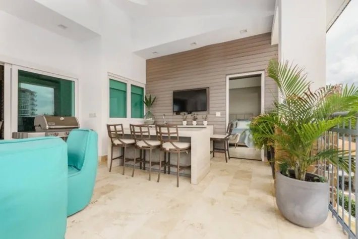 Penthouse for Rent in Punta Barco Village, San Carlo