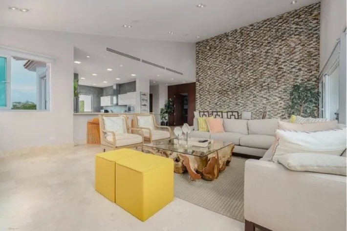 Penthouse for Rent in Punta Barco Village, San Carlo