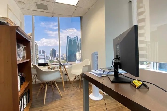 Se vende oficina en Torre Advanced, Obarrio, Bella Vista