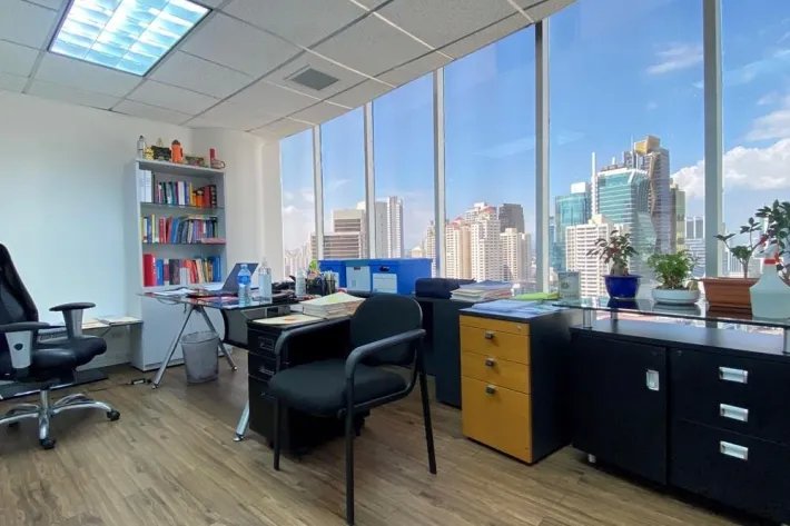 Se vende oficina en Torre Advanced, Obarrio, Bella Vista