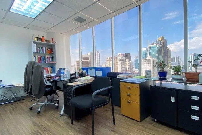 Se vende oficina en Torre Advanced, Obarrio, Bella Vista