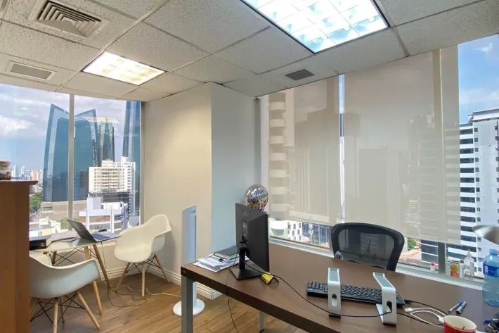 Se vende oficina en Torre Advanced, Obarrio, Bella Vista