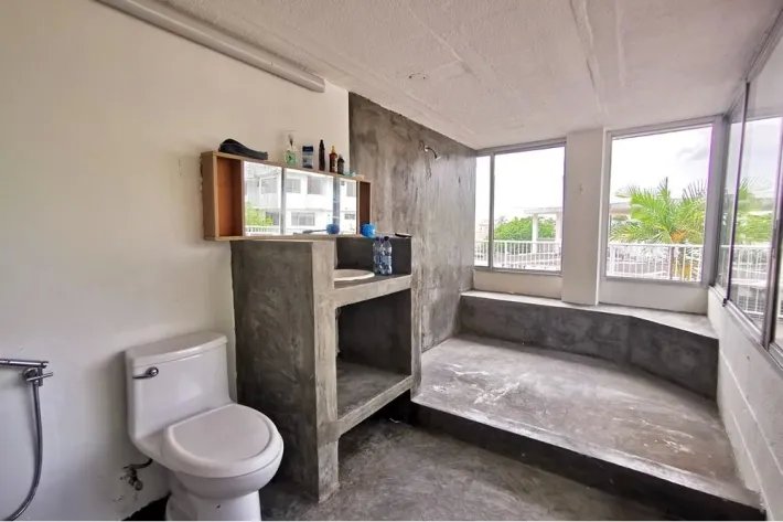 Venta de casa con terreno en Punta Paitilla, Panamá