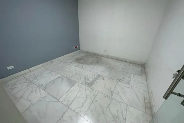 Alquiler de local comercial en Hi Point Offices, Bella Vista