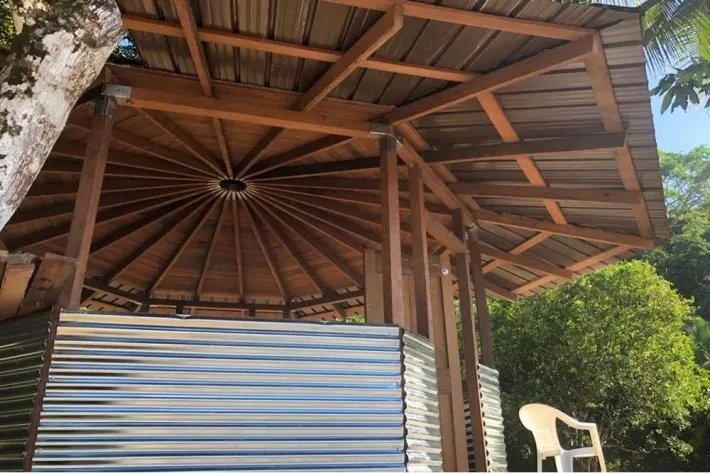 Venta de Terreno con casa de pesca en Puerto Piña, Darién