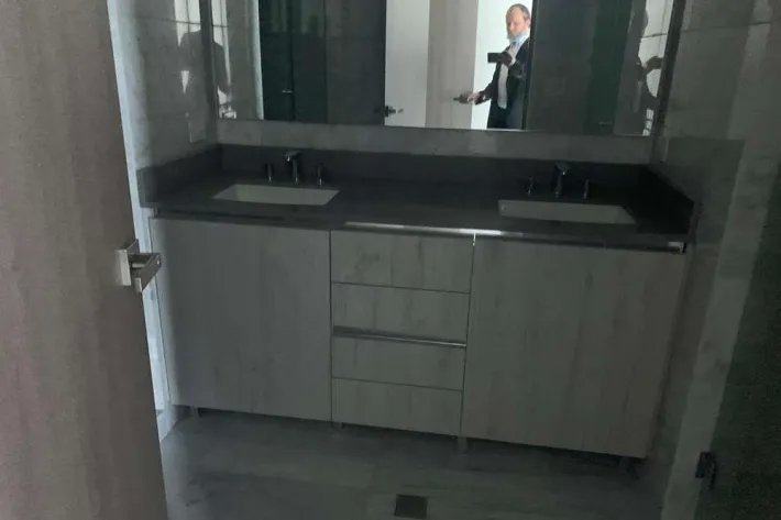 For sale apartment in Ocean Front Penthouses, Paitilla