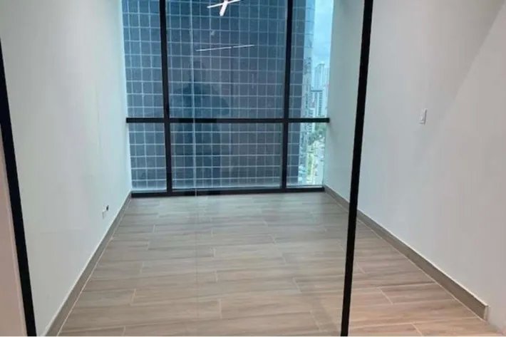 Alquiler de Oficinas en Tower Bank Calle 50 Modelo E