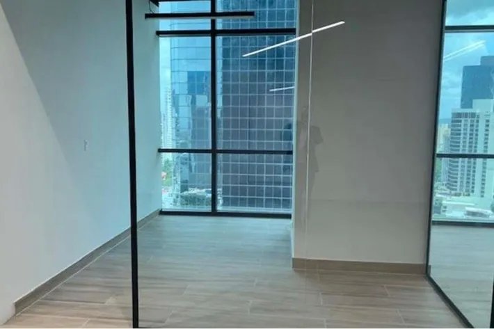 Offices for rent in Tower Bank Calle 50 Model E
