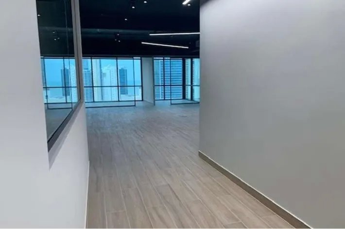Alquiler de Oficinas en Tower Bank Calle 50 Modelo D
