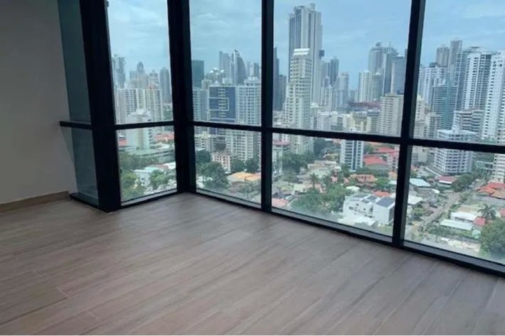 Alquiler de Oficinas en Tower Bank Calle 50 Modelo D