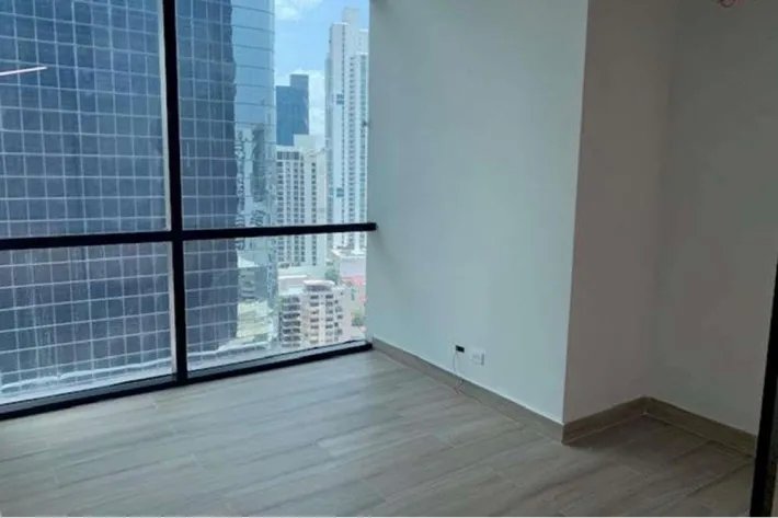 Alquiler de Oficinas en Tower Bank Calle 50 Modelo D