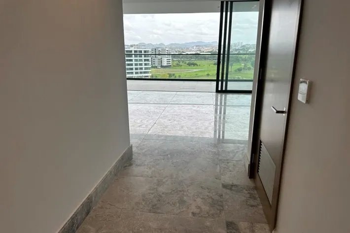 Venta Apartamento en Empire Residences, Santa Maria Golf  Country Club